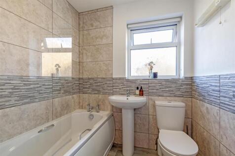 Fabulous Family Bathroom