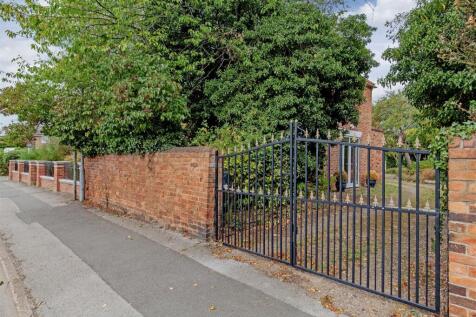 Front External-5.jpg