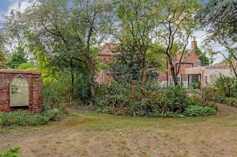 Rear External-23.jpg