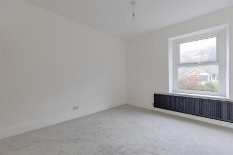 Front Double Bedroom 1