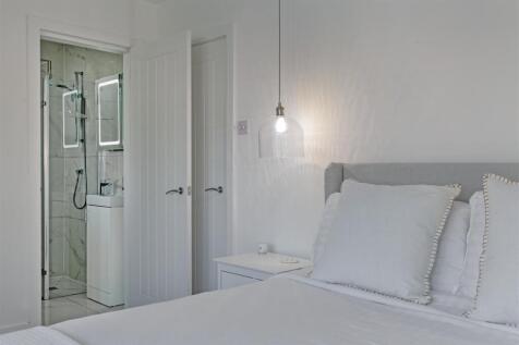 Principal Double Bedroom