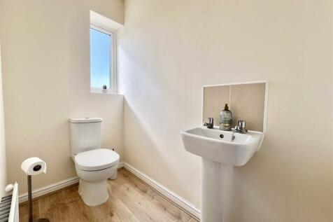 Downstairs Cloakroom