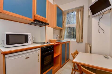 Flat share room for rent