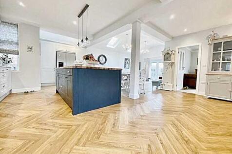 Openplan kitchen