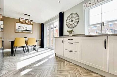 Dining kitchen