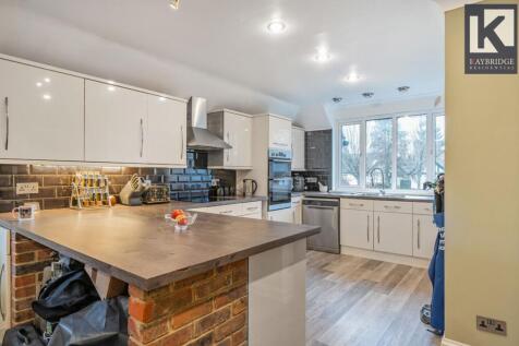 Salisbury Road, Worcester Park