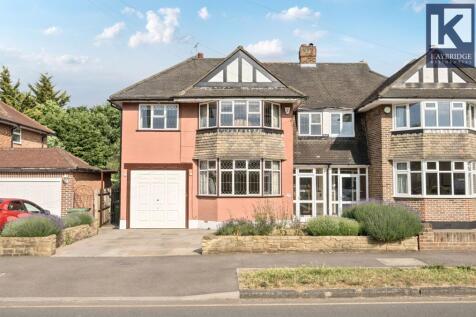 Stoneleigh Park Road, KT19 0RQ