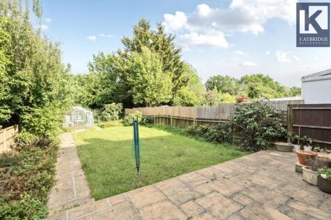 Stoneleigh Park Road, KT19 0RQ