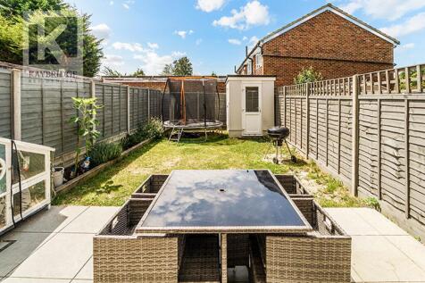 Pemberley Chase, West Ewell