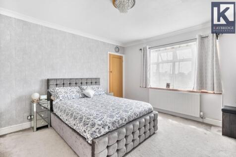 Seaforth Gardens, Epsom - KT19 0LP