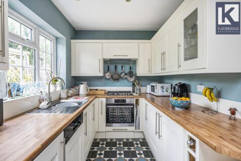 Elm Road, Epsom - KT17 2EU