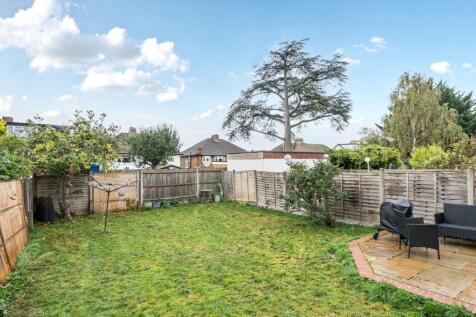 Stoneleigh Crescent, Epsom - KT19 0RP