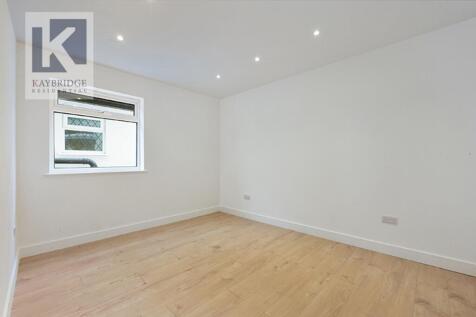 Donnington Road, Worcester Park - KT4 8EN