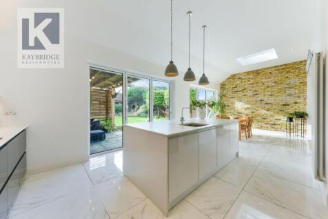 Furzedown Road, Sutton - SM2 5QE