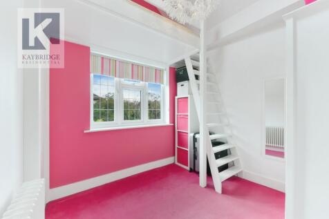 Furzedown Road, Sutton - SM2 5QE