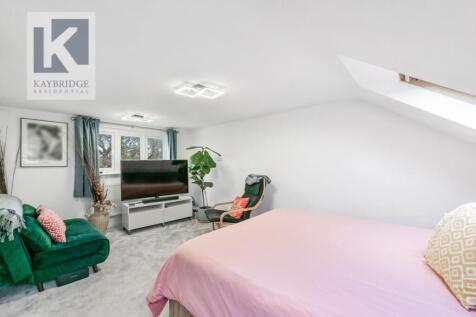 Thurleston Avenue, Morden - SM4 4BW