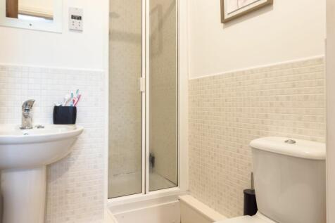 En-suite shower room