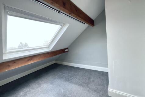 attic room 
