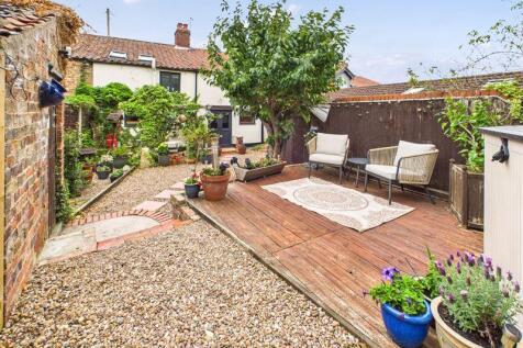 Enclosed Rear Garden