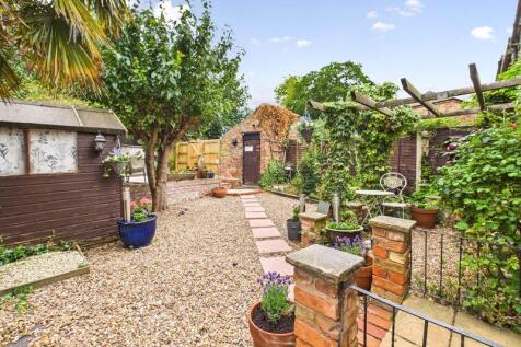 Enclosed Rear Garden