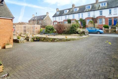 Driveway/Parking