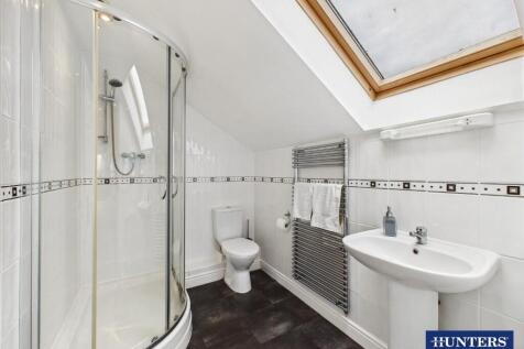 Bedroom Seven - En-Suite