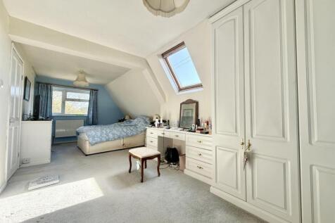Bedroom1.jpg