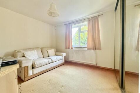 Bedroom3.jpg