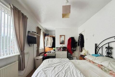 d2436e21--40CF-850A-950F630D7BF3-19589-000007B6D3D