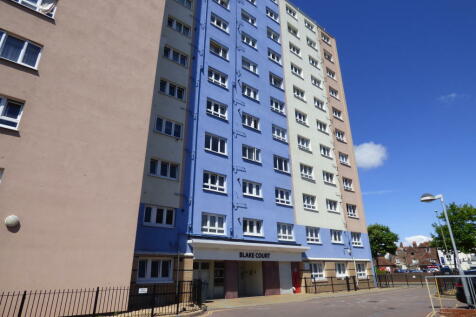 2 bedroom flats to rent in gosport, hampshire - rightmove