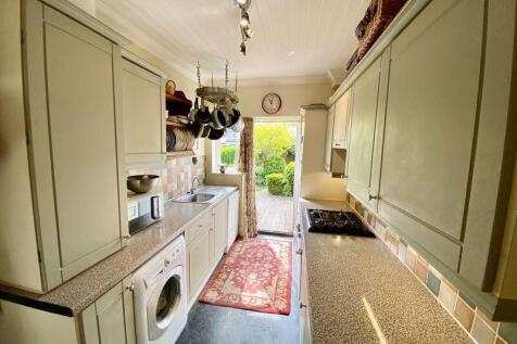 Fitted Kitchen