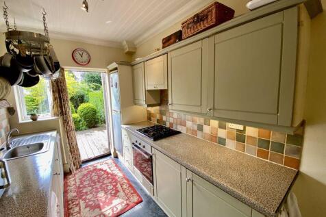 Fitted Kitchen