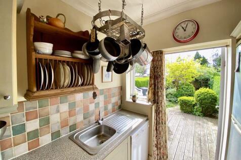 Fitted Kitchen