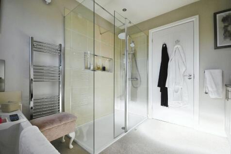 Master Ensuite