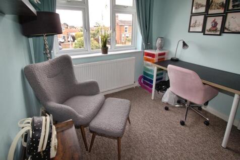 Master dressing area