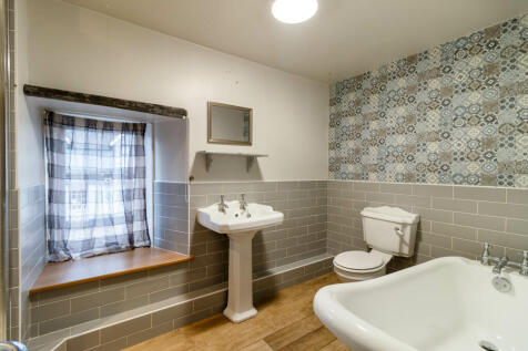 Bath and Shower Room