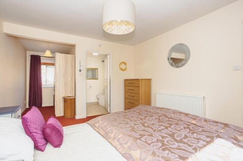 Bedroom One (Downstairs)