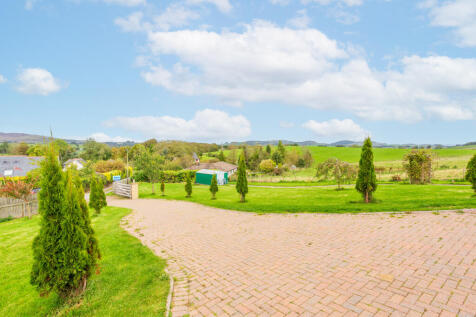 Surrounding Garden Grounds