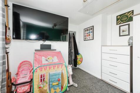 45darentavenuewalneybarrow-in-furnessla143nu-12