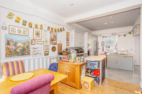 Open Plan Kitchen/Dining/Family Room
