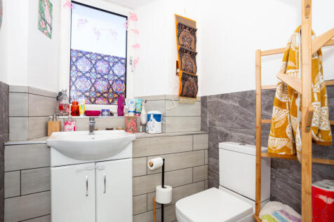Family Shower Room