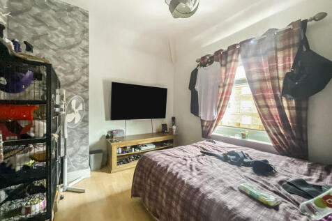 BedroomTwo.jpg