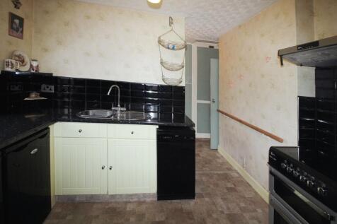Kitchen,.JPG