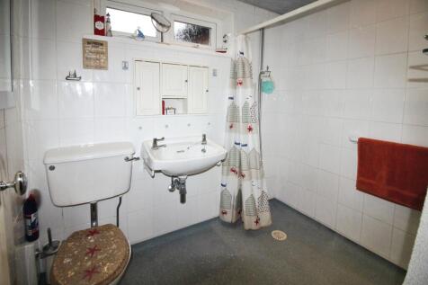 Wet room.JPG