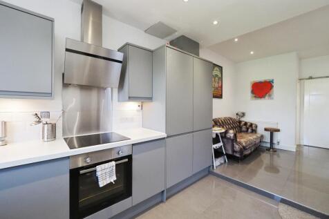 Stunning, Airy and Open Plan Kitchen/Dining Family Space