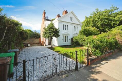 Forest Road East, Nottingham, NG1