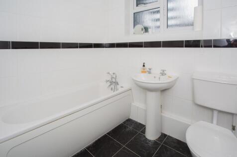 4 Lea Court-1011.jpg