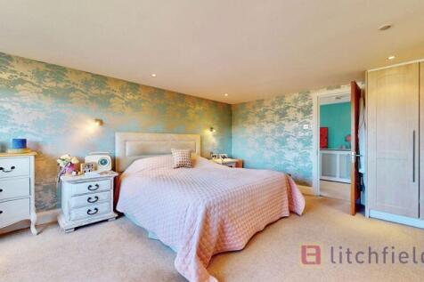 top floor bed rear