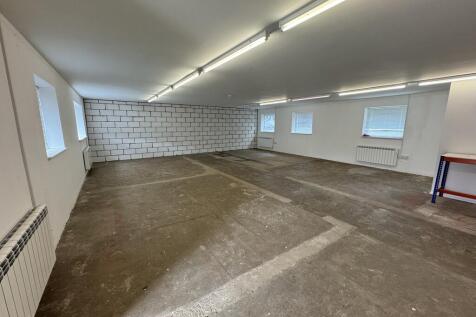 image-20250807-12...