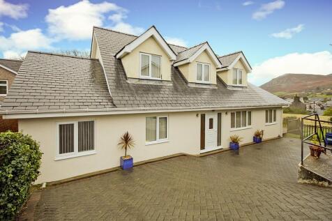 Properties For Sale By Dafydd Hardy Caernarfon Flats Houses